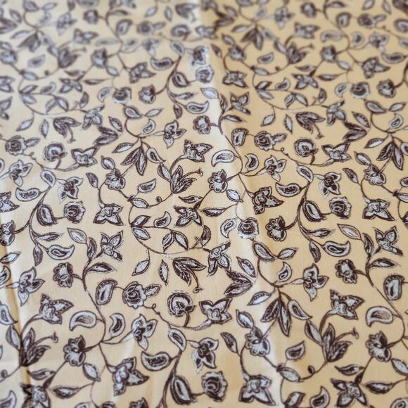 Brown Floral Vine Print Cotton Fabric 2 Yards x 44" Sewing Quilting Crafts - Picture 2 of 13